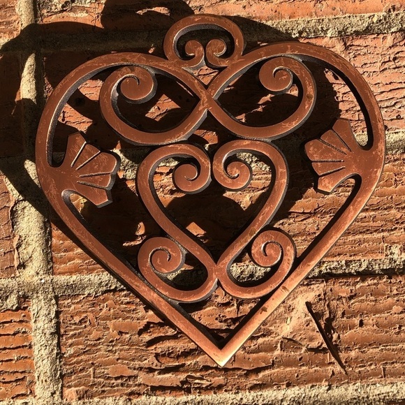 2010 Pampered Chef around-Up From the Heart Copper Color Heart Shaped Trivet - Picture 3 of 4